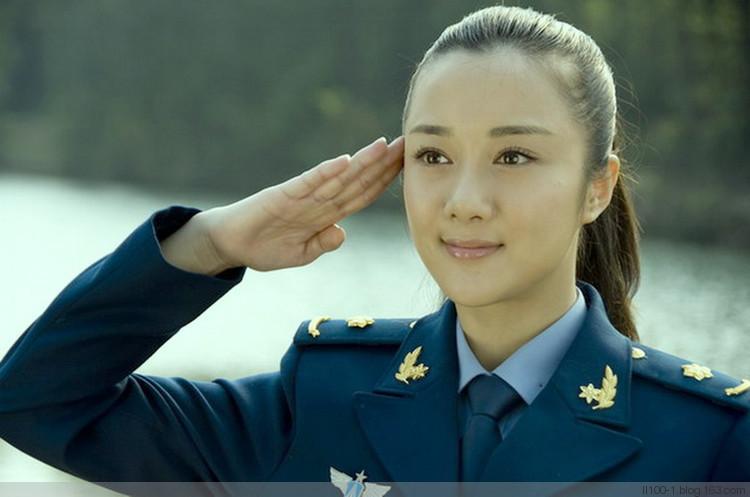 最美女兵軍禮，榮耀與責任并存，最美女兵軍禮，榮耀與責任的交響